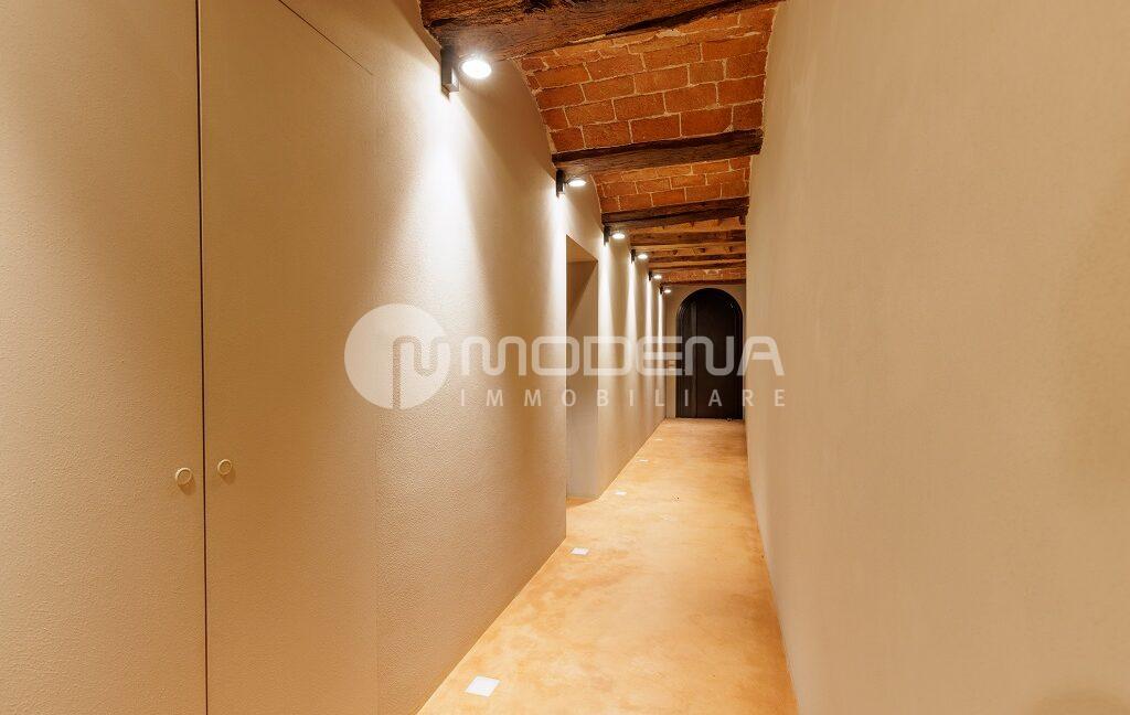 P21 1 (13)