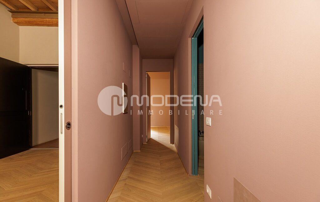 P21 1 (16)