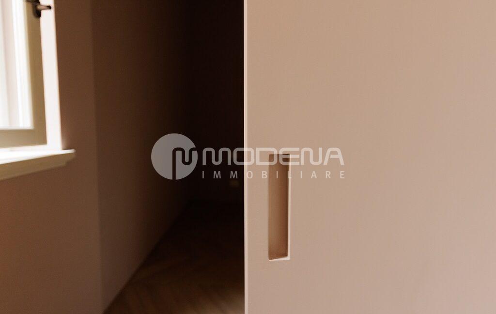 P21 1 (25)
