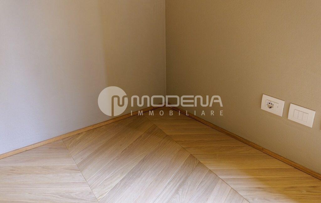 P21 2 (18)