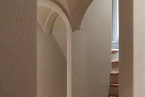 P21 2 (4)